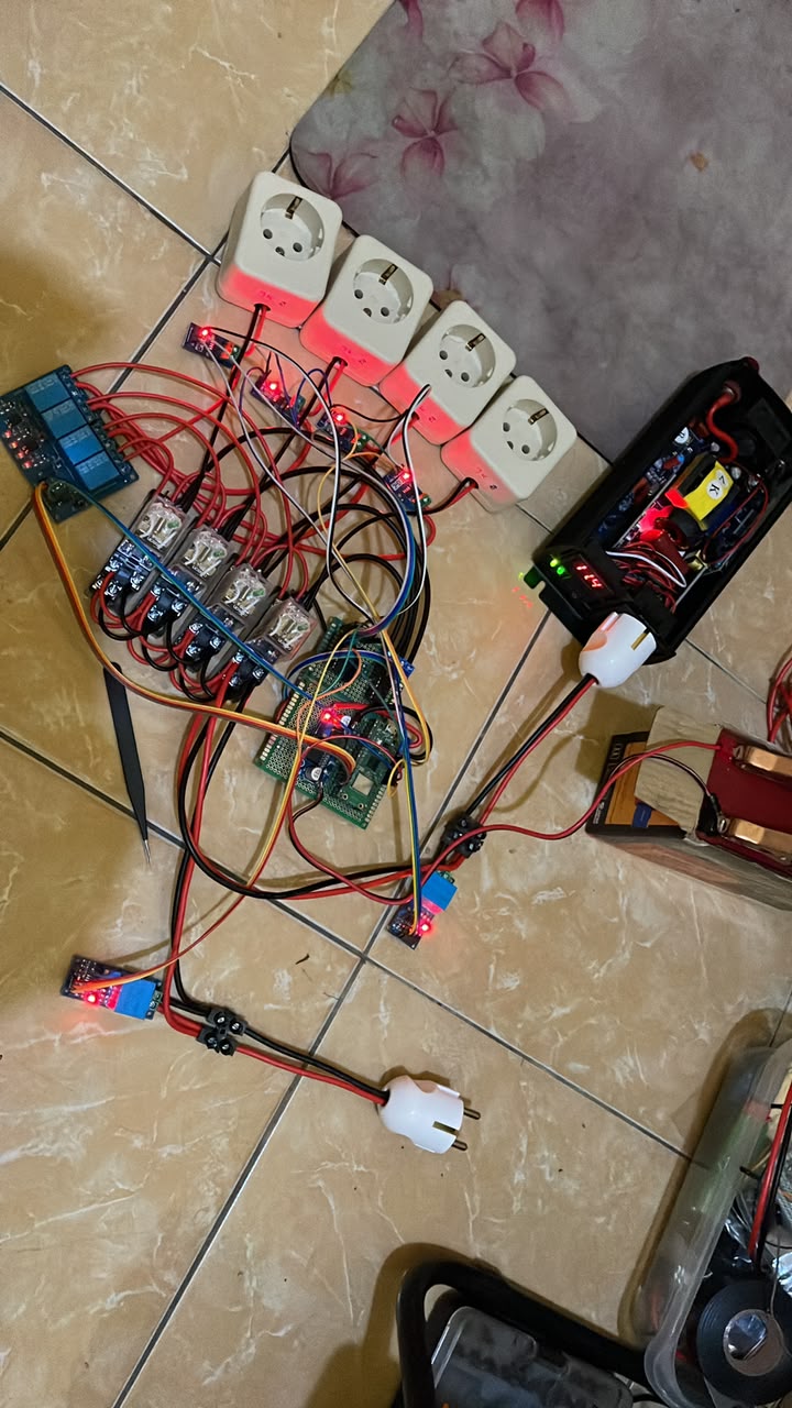 Dual inverter control system